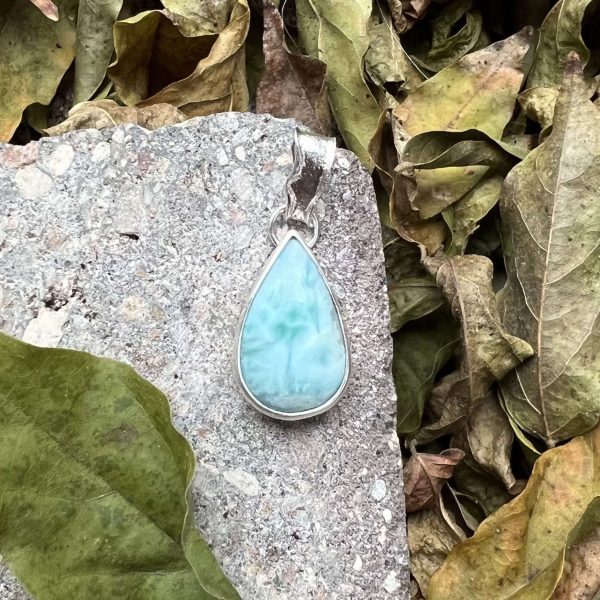 Larimar błękitna laguna