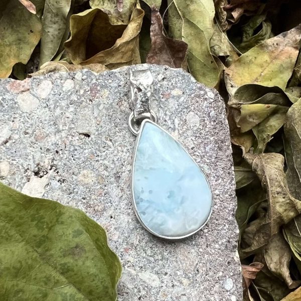 Kropla larimar wisior