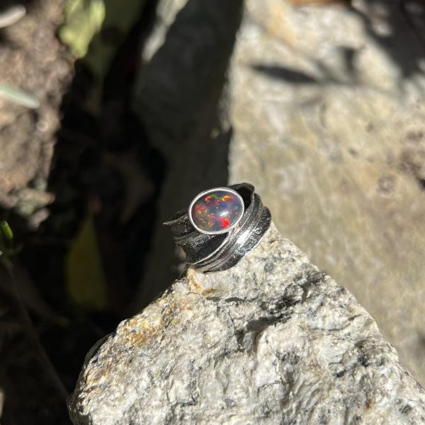 Czarny opal pierścionek