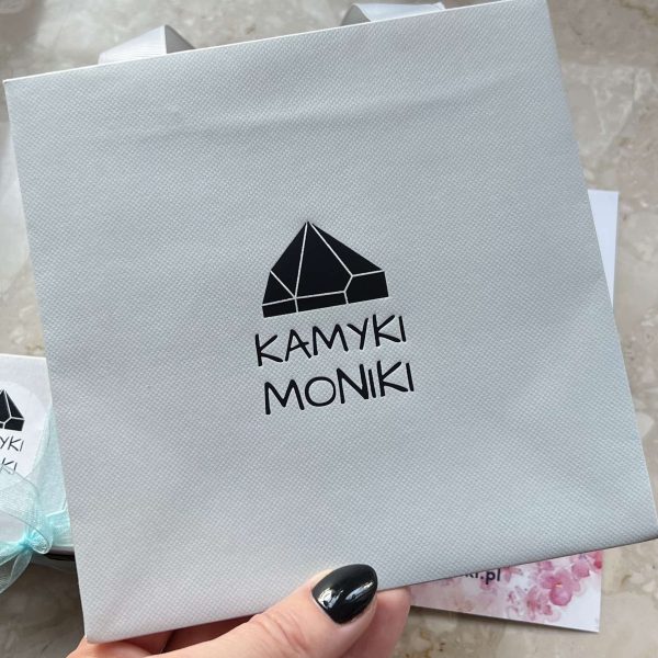 Torebka z tasiemką na biżuterię