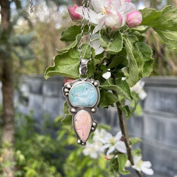 Rodochrozyt i larimar wisior