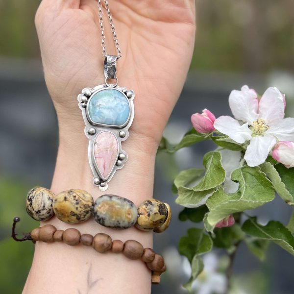 Rodochrozyt i larimar wisior