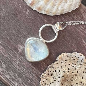 Akwamaryn zawieszka kropelka