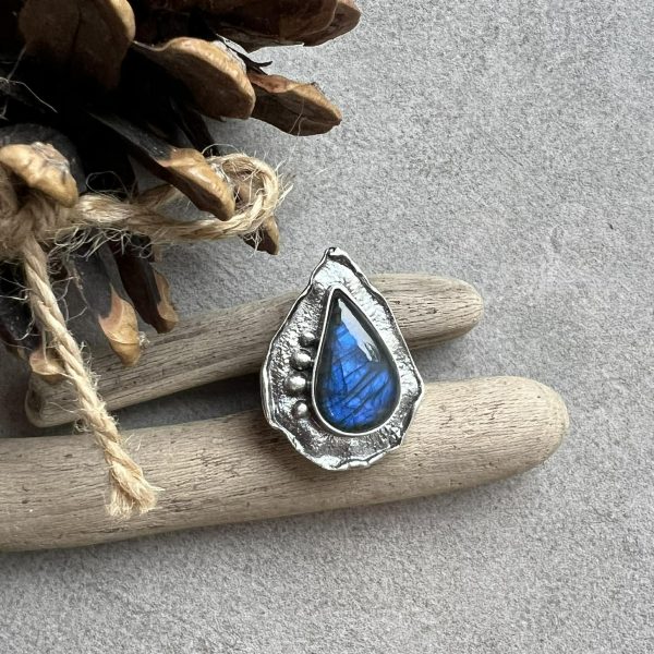 Kropla labradoryt pierścionek