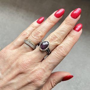 Pierścionek rubin srebro