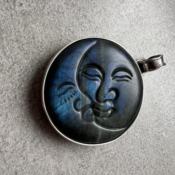 Niebieski labradoryt słońce księżyc