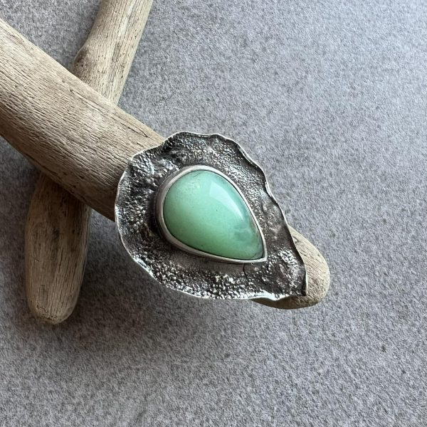 Chryzopraz pierścionek kropelka