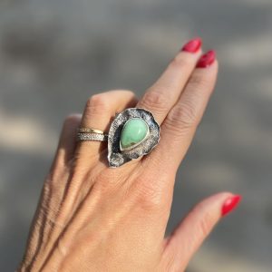 Chryzopraz pierścionek kropelka