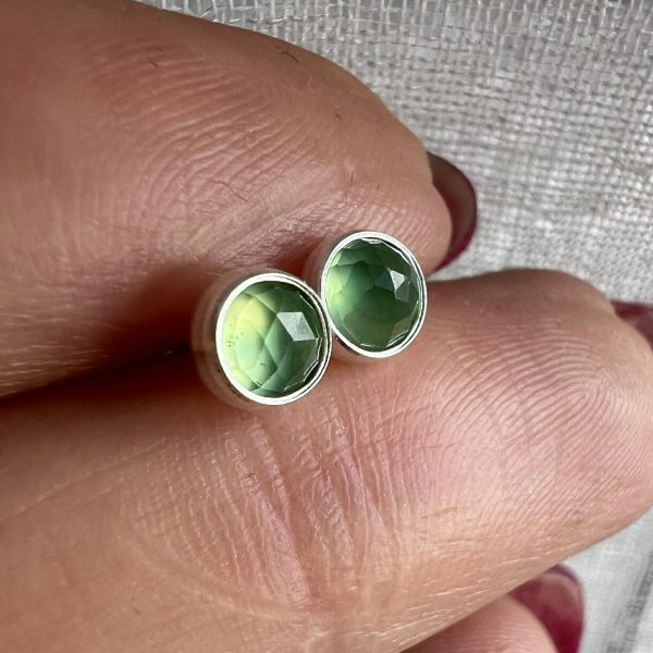 Serpentynit kolczyki sztyfty